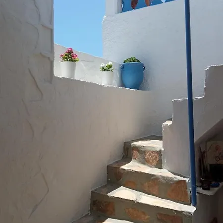 Anneta's Apartman Ajía Marína